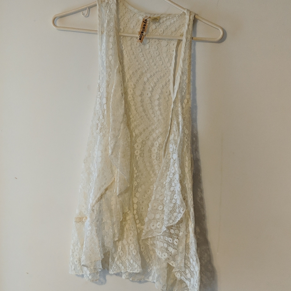 Lace Eyeshadow top